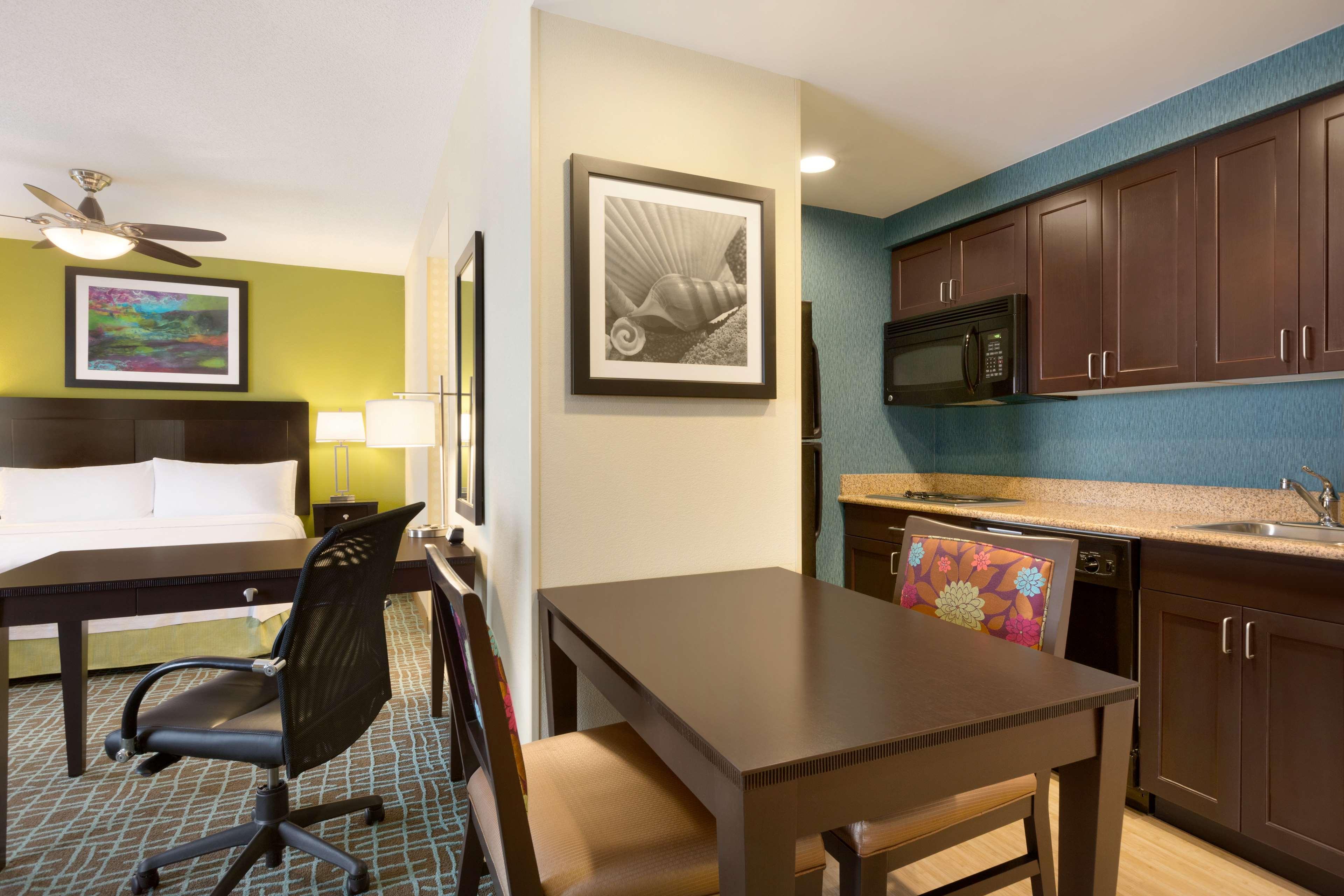 Homewood Suites Fort Myers Airport - Fgcu Екстер'єр фото