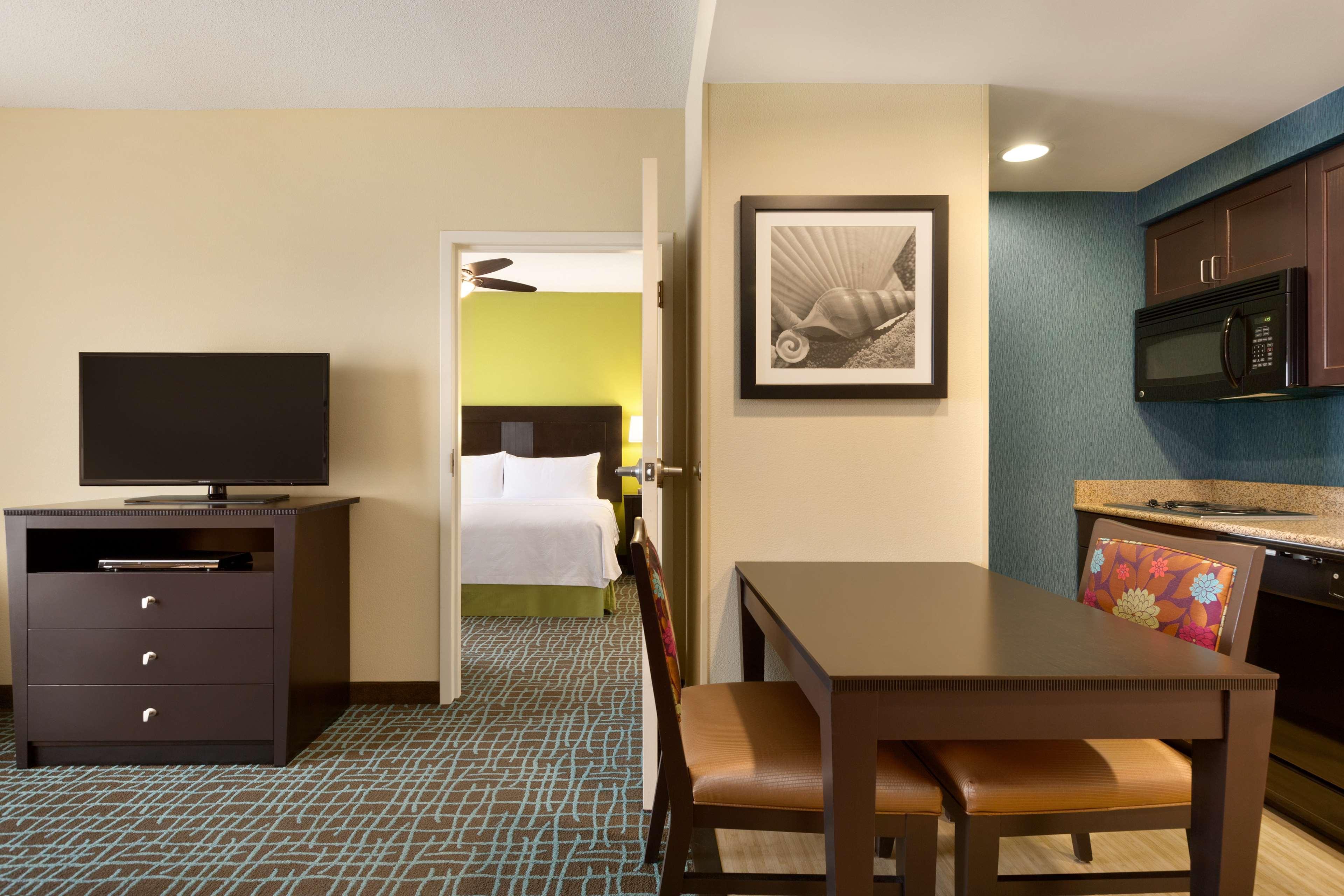 Homewood Suites Fort Myers Airport - Fgcu Екстер'єр фото