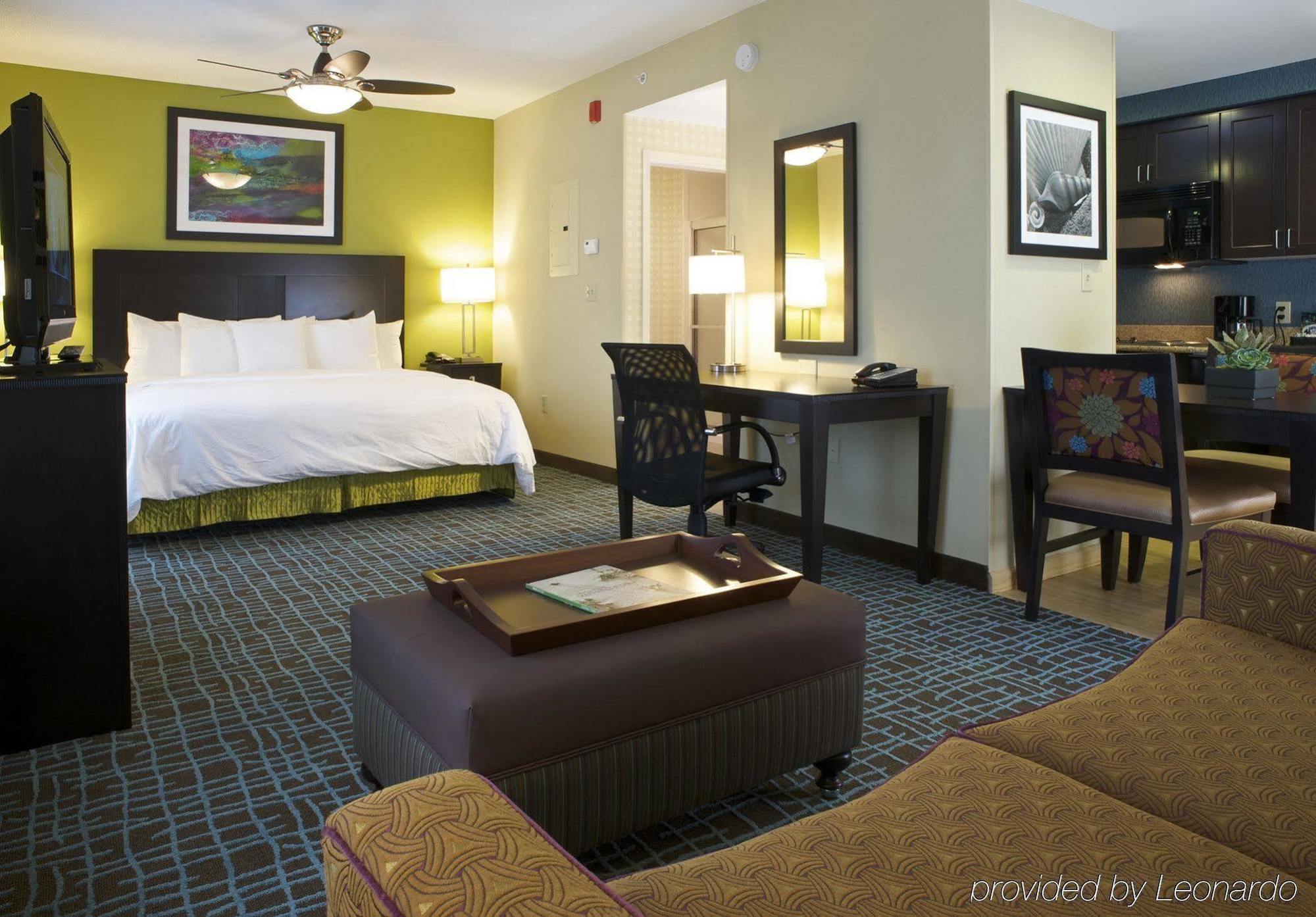 Homewood Suites Fort Myers Airport - Fgcu Номер фото